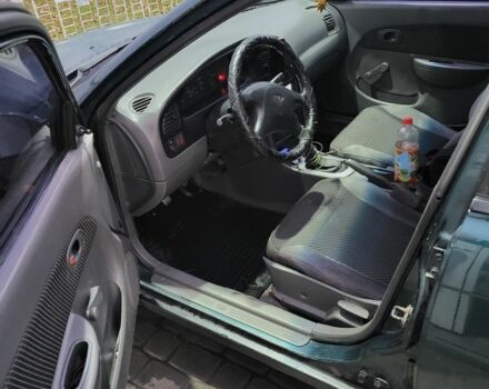 Зелений Кіа Сефія, об'ємом двигуна 1.5 л та пробігом 280 тис. км за 1200 $, фото 6 на Automoto.ua