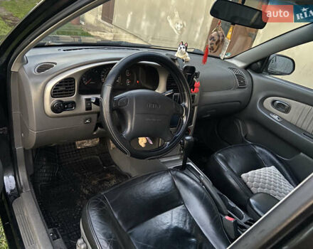 Черный Киа Шума, объемом двигателя 1.6 л и пробегом 308 тыс. км за 3100 $, фото 9 на Automoto.ua