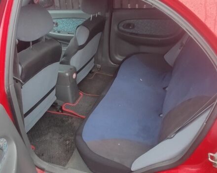 Червоний Кіа Шума, об'ємом двигуна 1.5 л та пробігом 1 тис. км за 1850 $, фото 8 на Automoto.ua