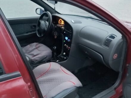 Киа Шума 1999 в Каменце-Подольском на Automoto.ua Красный Киа Шума, объемом двигателя 1.5 л и пробегом 290 тыс. км за 2350 $, фото 1 на Automoto.ua