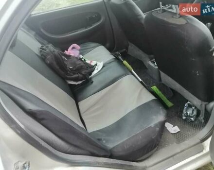 Серый Киа Шума, объемом двигателя 1.59 л и пробегом 430 тыс. км за 1200 $, фото 10 на Automoto.ua