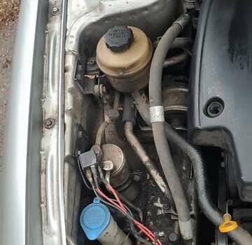 Сірий Кіа Шума, об'ємом двигуна 1.6 л та пробігом 240 тис. км за 1700 $, фото 11 на Automoto.ua