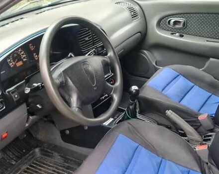 Сірий Кіа Шума, об'ємом двигуна 1.6 л та пробігом 240 тис. км за 1700 $, фото 15 на Automoto.ua