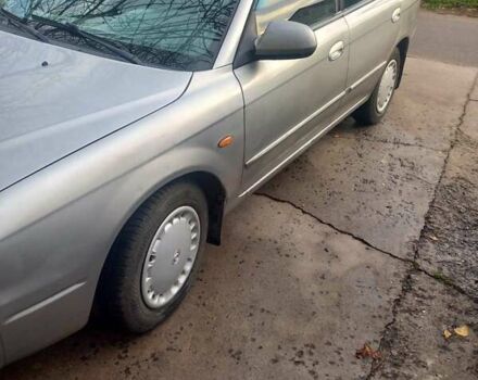 Серый Киа Шума, объемом двигателя 1.6 л и пробегом 313 тыс. км за 3000 $, фото 3 на Automoto.ua