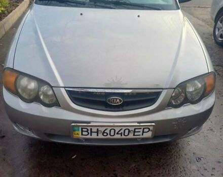 Серый Киа Шума, объемом двигателя 1.6 л и пробегом 313 тыс. км за 3000 $, фото 1 на Automoto.ua