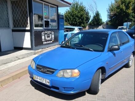Синій Кіа Шума, об'ємом двигуна 1.6 л та пробігом 300 тис. км за 1200 $, фото 1 на Automoto.ua