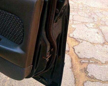 Киа Шума 2003 в Новой Одессе на Automoto.ua Зеленый Киа Шума, объемом двигателя 1.6 л и пробегом 250 тыс. км за 1950 $, фото 10 на Automoto.ua