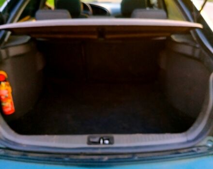 Киа Шума 2003 в Новой Одессе на Automoto.ua Зеленый Киа Шума, объемом двигателя 1.6 л и пробегом 250 тыс. км за 1950 $, фото 6 на Automoto.ua