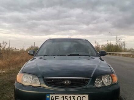 Киа Шума 2003 в Днепре (Днепропетровске) на Automoto.ua Зеленый Киа Шума, объемом двигателя 1.6 л и пробегом 258 тыс. км за 2400 $, фото 1 на Automoto.ua