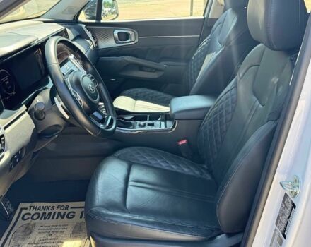 Белый Киа Соренто, объемом двигателя 2.5 л и пробегом 34 тыс. км за 12000 $, фото 8 на Automoto.ua