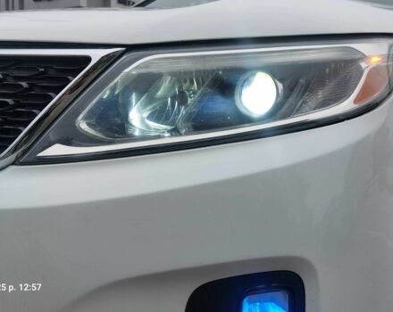 Кіа Соренто 2013 у Одесі на Automoto.ua Білий Кіа Соренто, об'ємом двигуна 2.4 л та пробігом 166 тис. км за 10300 $, фото 3 на Automoto.ua