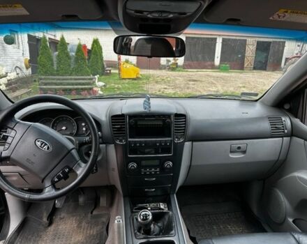 Белый Киа Соренто, объемом двигателя 0 л и пробегом 202 тыс. км за 3050 $, фото 4 на Automoto.ua