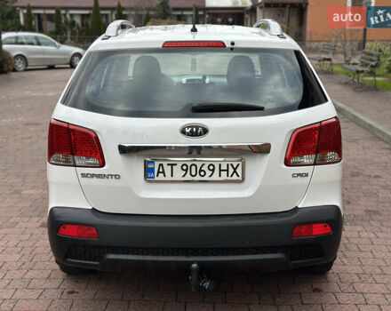 Белый Киа Соренто, объемом двигателя 2.2 л и пробегом 260 тыс. км за 9650 $, фото 11 на Automoto.ua
