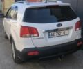 Білий Кіа Соренто, об'ємом двигуна 0 л та пробігом 247 тис. км за 11000 $, фото 2 на Automoto.ua