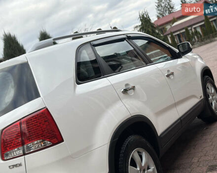 Белый Киа Соренто, объемом двигателя 2.2 л и пробегом 260 тыс. км за 9850 $, фото 17 на Automoto.ua