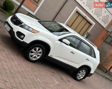 Белый Киа Соренто, объемом двигателя 2.2 л и пробегом 260 тыс. км за 9850 $, фото 5 на Automoto.ua