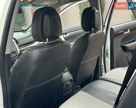 Белый Киа Соренто, объемом двигателя 2.2 л и пробегом 260 тыс. км за 9650 $, фото 34 на Automoto.ua