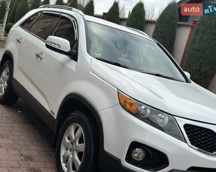 Белый Киа Соренто, объемом двигателя 2.2 л и пробегом 260 тыс. км за 9850 $, фото 22 на Automoto.ua