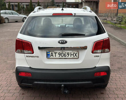 Белый Киа Соренто, объемом двигателя 2.2 л и пробегом 260 тыс. км за 9850 $, фото 11 на Automoto.ua