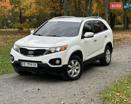 Белый Киа Соренто, объемом двигателя 2.2 л и пробегом 219 тыс. км за 12250 $, фото 1 на Automoto.ua