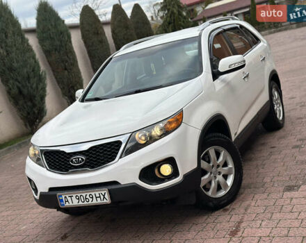 Белый Киа Соренто, объемом двигателя 2.2 л и пробегом 260 тыс. км за 9650 $, фото 24 на Automoto.ua