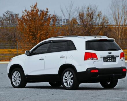 Белый Киа Соренто, объемом двигателя 2.2 л и пробегом 137 тыс. км за 11800 $, фото 3 на Automoto.ua