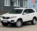 Белый Киа Соренто, объемом двигателя 2.4 л и пробегом 331 тыс. км за 9999 $, фото 8 на Automoto.ua