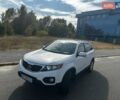 Белый Киа Соренто, объемом двигателя 2.36 л и пробегом 162 тыс. км за 15000 $, фото 1 на Automoto.ua