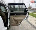 Белый Киа Соренто, объемом двигателя 2.4 л и пробегом 331 тыс. км за 9999 $, фото 51 на Automoto.ua