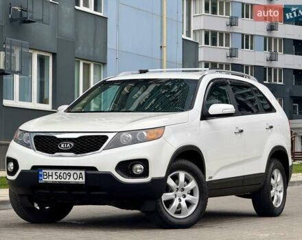 Белый Киа Соренто, объемом двигателя 2.4 л и пробегом 331 тыс. км за 9999 $, фото 9 на Automoto.ua
