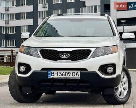 Белый Киа Соренто, объемом двигателя 2.4 л и пробегом 331 тыс. км за 9999 $, фото 12 на Automoto.ua