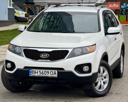 Белый Киа Соренто, объемом двигателя 2.4 л и пробегом 331 тыс. км за 9999 $, фото 15 на Automoto.ua