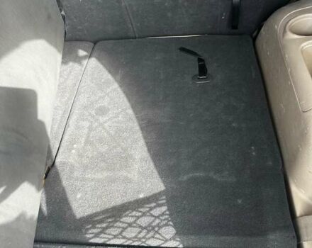 Белый Киа Соренто, объемом двигателя 2.36 л и пробегом 162 тыс. км за 15000 $, фото 12 на Automoto.ua