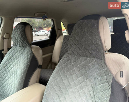 Белый Киа Соренто, объемом двигателя 2.36 л и пробегом 180 тыс. км за 9999 $, фото 13 на Automoto.ua