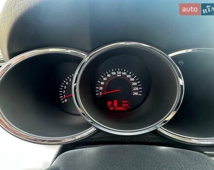 Белый Киа Соренто, объемом двигателя 2.36 л и пробегом 162 тыс. км за 15000 $, фото 22 на Automoto.ua