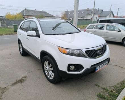 Білий Кіа Соренто, об'ємом двигуна 2.2 л та пробігом 258 тис. км за 14000 $, фото 1 на Automoto.ua