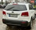 Білий Кіа Соренто, об'ємом двигуна 2.4 л та пробігом 327 тис. км за 9999 $, фото 14 на Automoto.ua