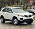 Білий Кіа Соренто, об'ємом двигуна 2.4 л та пробігом 327 тис. км за 9999 $, фото 19 на Automoto.ua