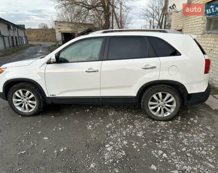 Белый Киа Соренто, объемом двигателя 2.2 л и пробегом 230 тыс. км за 12300 $, фото 12 на Automoto.ua