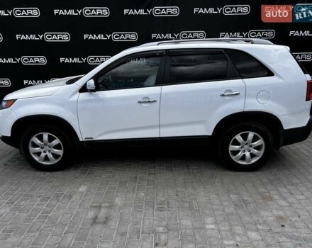 Белый Киа Соренто, объемом двигателя 2.4 л и пробегом 300 тыс. км за 10300 $, фото 7 на Automoto.ua