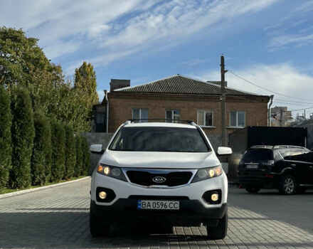 Белый Киа Соренто, объемом двигателя 2.4 л и пробегом 215 тыс. км за 11400 $, фото 8 на Automoto.ua