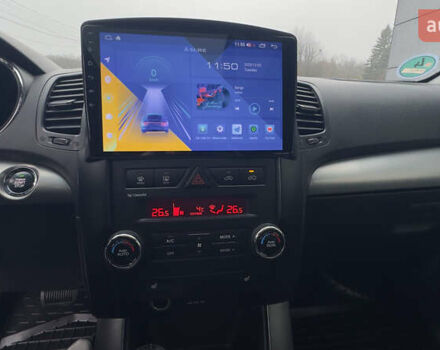 Білий Кіа Соренто, об'ємом двигуна 2.2 л та пробігом 225 тис. км за 14900 $, фото 15 на Automoto.ua