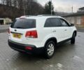 Білий Кіа Соренто, об'ємом двигуна 2.2 л та пробігом 170 тис. км за 4250 $, фото 4 на Automoto.ua