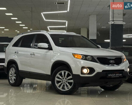 Белый Киа Соренто, объемом двигателя 2.2 л и пробегом 178 тыс. км за 14999 $, фото 6 на Automoto.ua