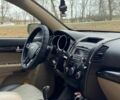 Білий Кіа Соренто, об'ємом двигуна 2.4 л та пробігом 261 тис. км за 12400 $, фото 7 на Automoto.ua