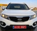 Белый Киа Соренто, объемом двигателя 0 л и пробегом 177 тыс. км за 14500 $, фото 1 на Automoto.ua