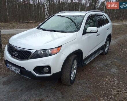 Белый Киа Соренто, объемом двигателя 2.2 л и пробегом 220 тыс. км за 14700 $, фото 1 на Automoto.ua
