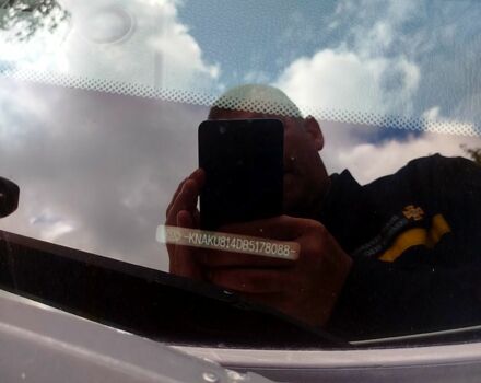 Кіа Соренто 2011 у Житомирі на Automoto.ua Білий Кіа Соренто, об'ємом двигуна 2.2 л та пробігом 230 тис. км за 12500 $, фото 3 на Automoto.ua