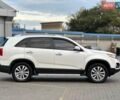 Киа Соренто 2011 в Одессе на Automoto.ua Белый Киа Соренто, объемом двигателя 2.2 л и пробегом 242 тыс. км за 14490 $, фото 3 на Automoto.ua