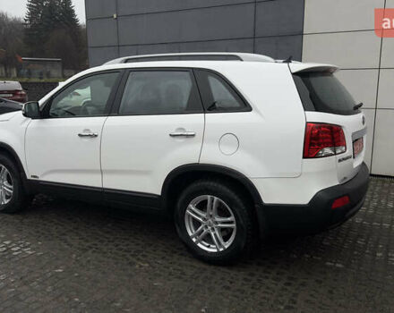 Білий Кіа Соренто, об'ємом двигуна 2.2 л та пробігом 225 тис. км за 14900 $, фото 2 на Automoto.ua